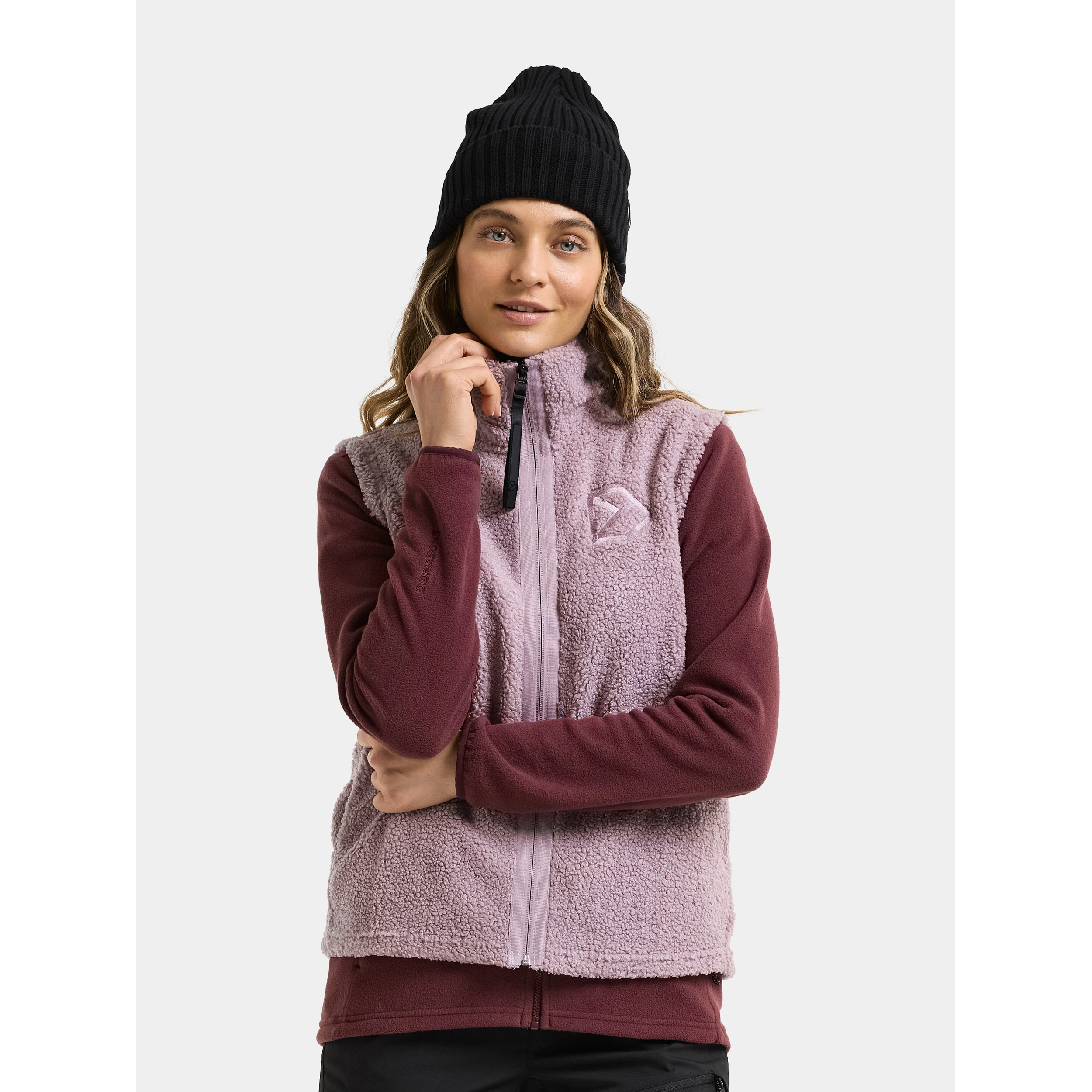 W Vesta D1913 KIANA VEST